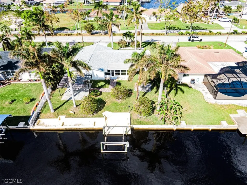 2112 Cornwallis Parkway Cape Coral FL 33904