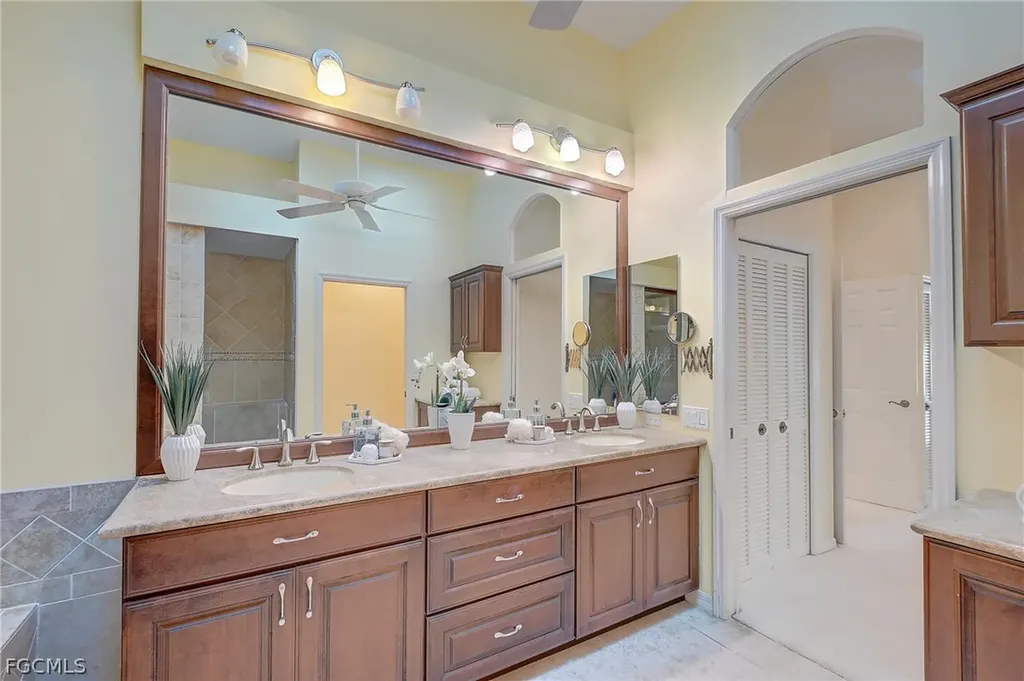 11480 Quail Village Way Naples FL 34119