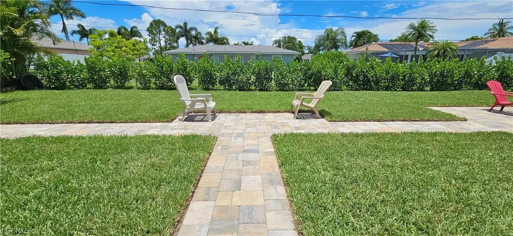 251 SE 46th Street Cape Coral FL 33904