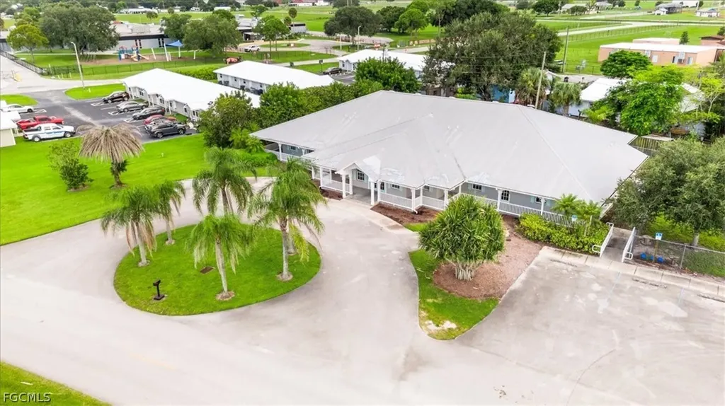 180 Basilan Clewiston FL 33440