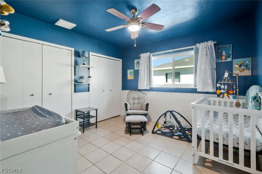 3926 Country Club Boulevard Cape Coral FL 33904