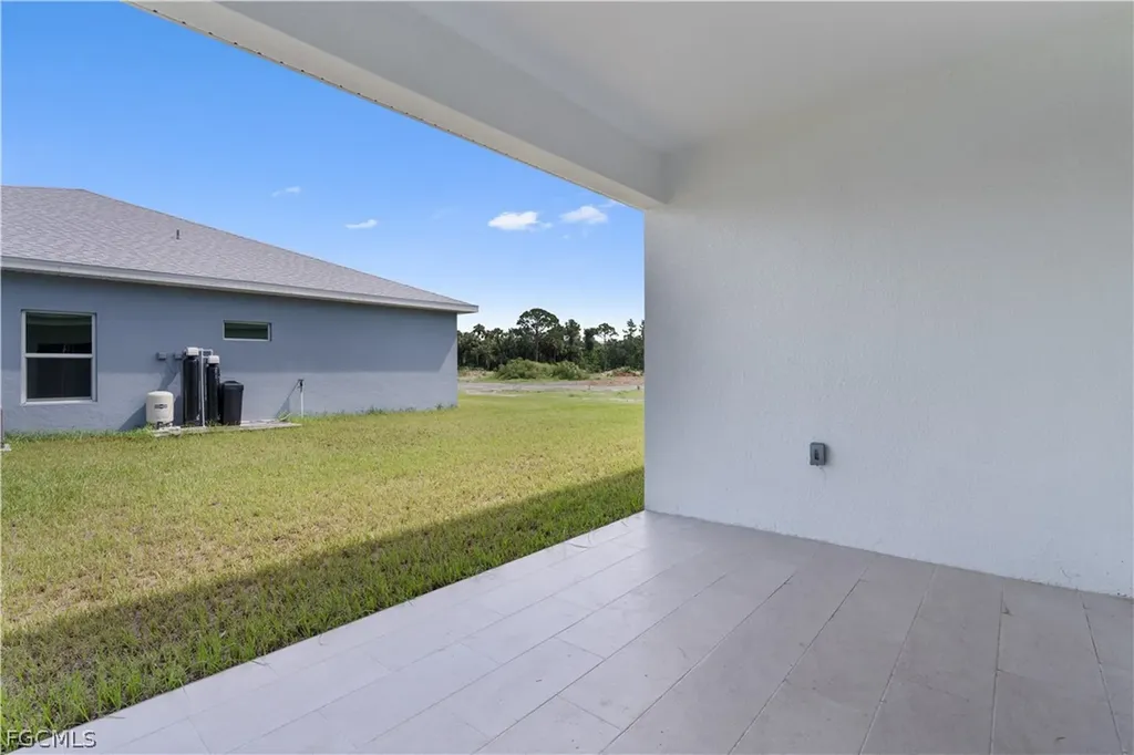 1601 E 7th Street Lehigh Acres FL 33972