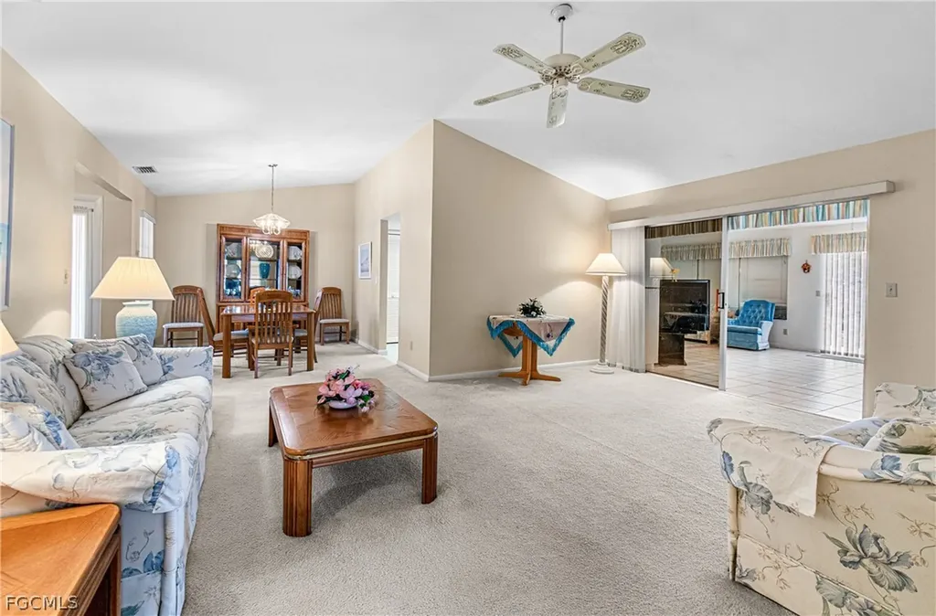 9777 Oakcrest Court Lehigh Acres FL 33936