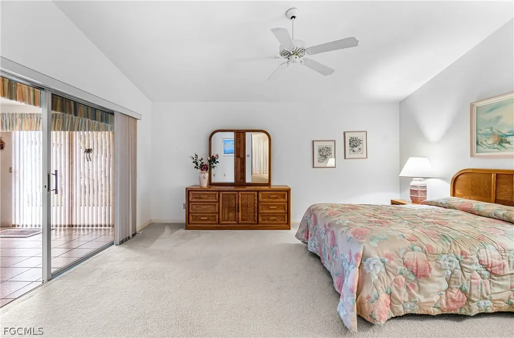 9777 Oakcrest Court Lehigh Acres FL 33936