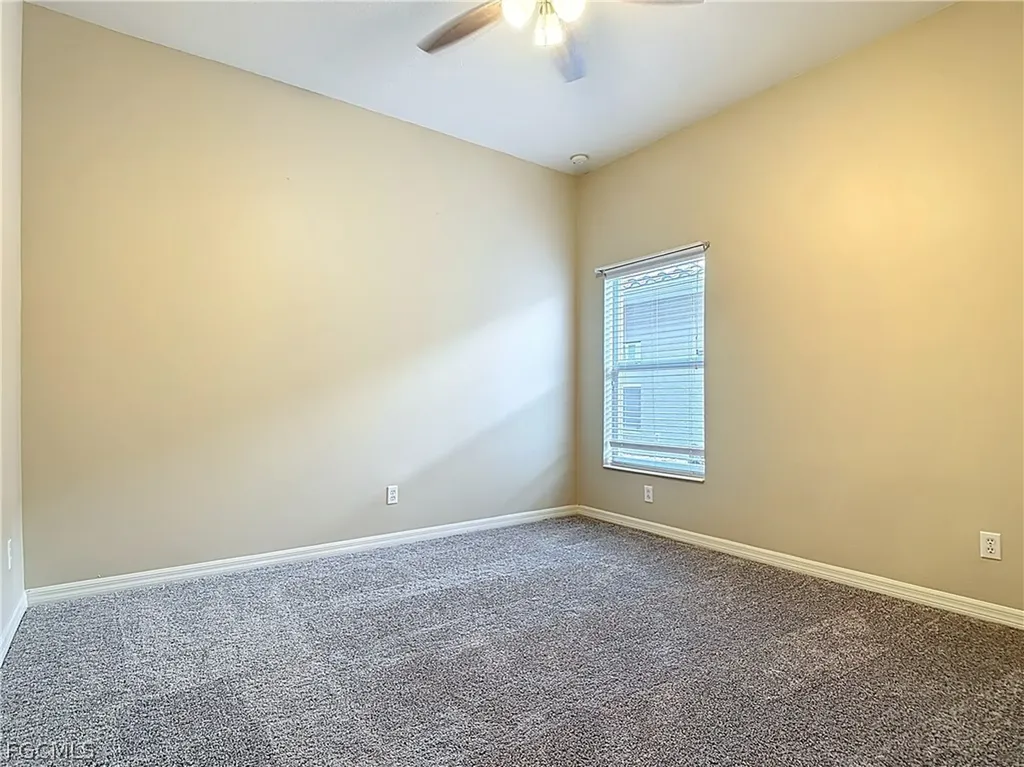 2798 Via Piazza Loop Fort Myers FL 33905