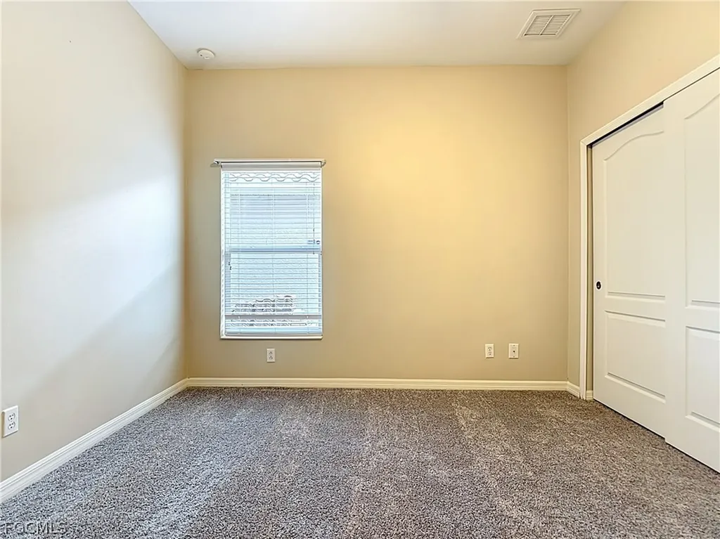 2798 Via Piazza Loop Fort Myers FL 33905