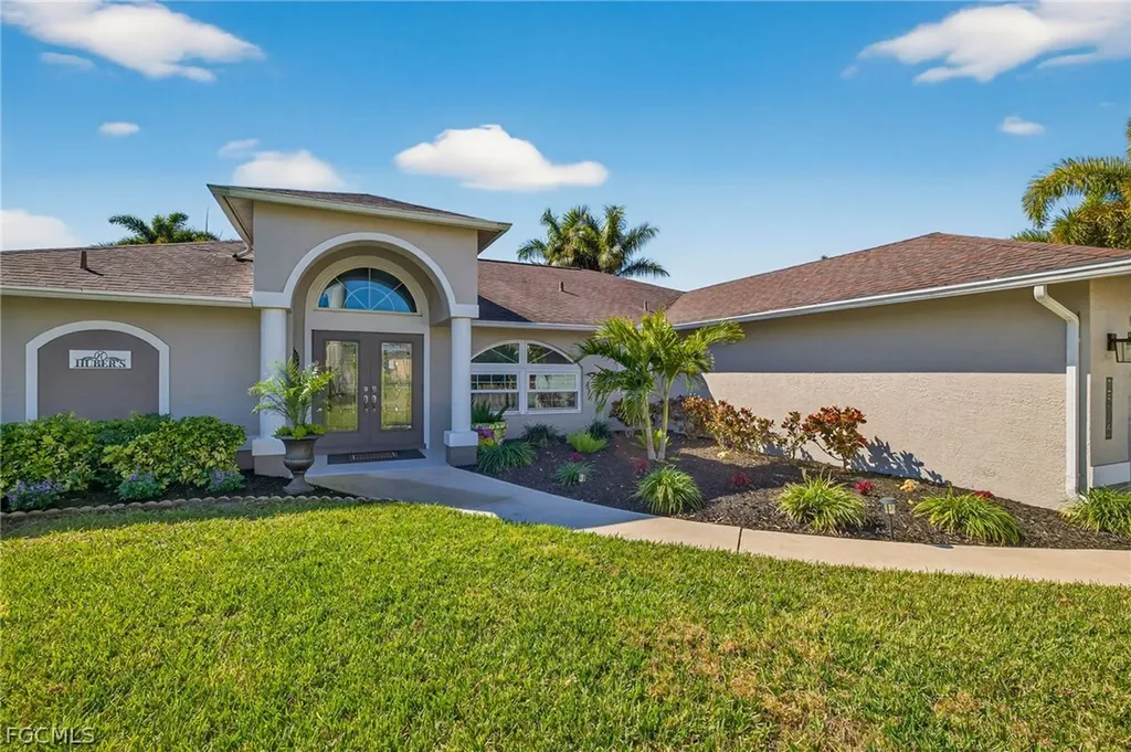 2506 SW 38th Street Cape Coral FL 33914