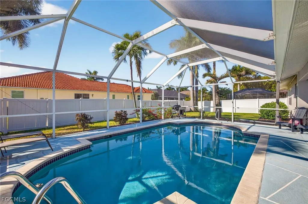 2506 SW 38th Street Cape Coral FL 33914