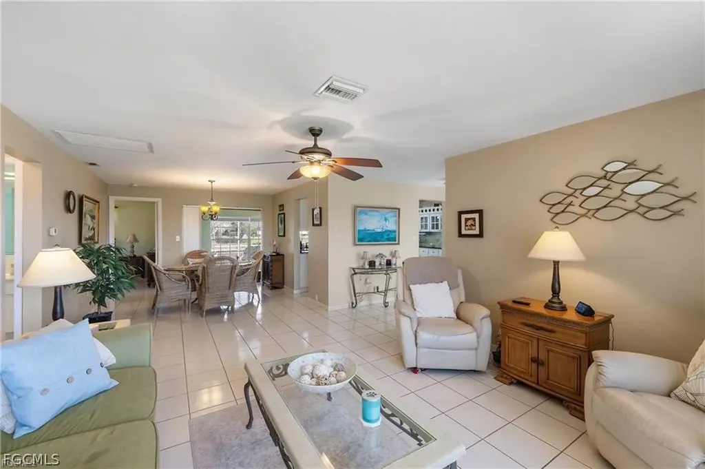 3109 SE 10th Avenue Cape Coral FL 33904