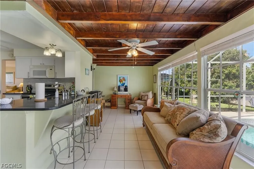 3109 SE 10th Avenue Cape Coral FL 33904
