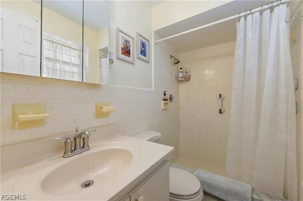 3109 SE 10th Avenue Cape Coral FL 33904