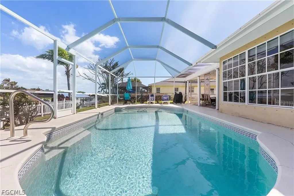 3109 SE 10th Avenue Cape Coral FL 33904