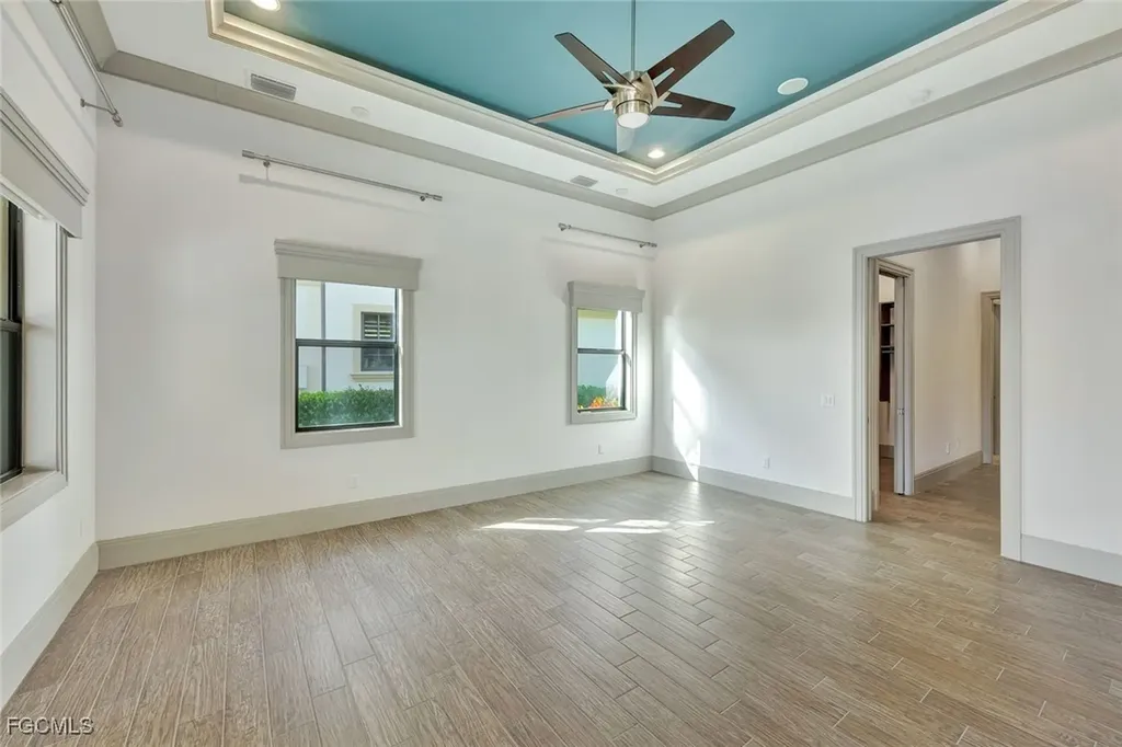 5817 Harbour Circle Cape Coral FL 33914