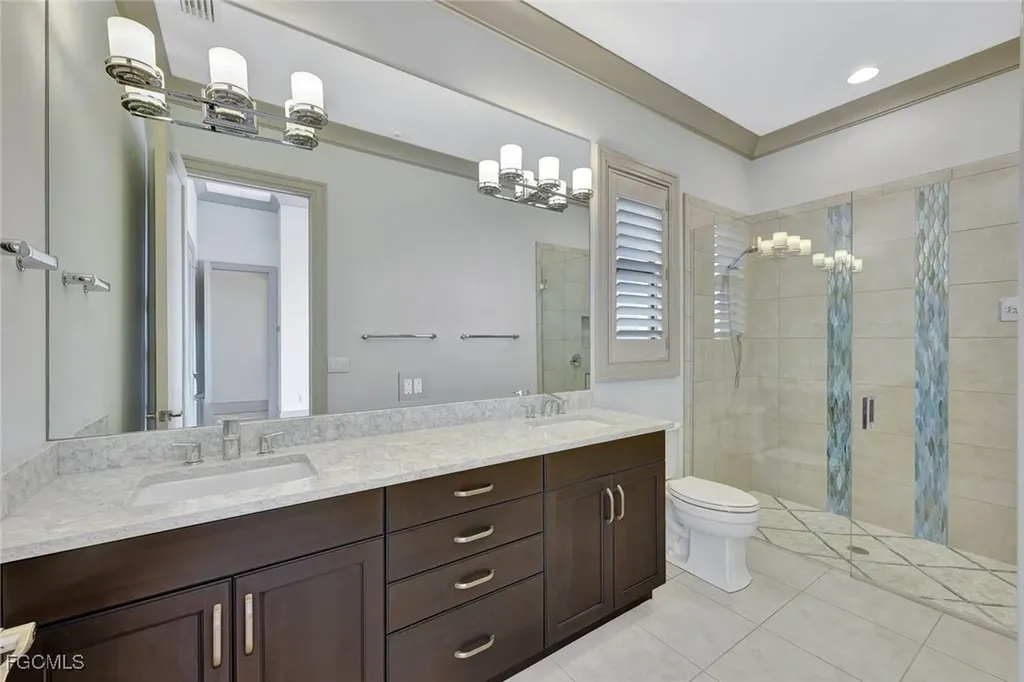 5817 Harbour Circle Cape Coral FL 33914
