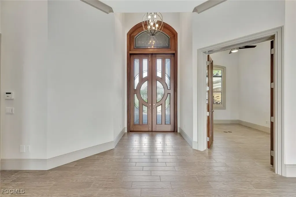 5817 Harbour Circle Cape Coral FL 33914