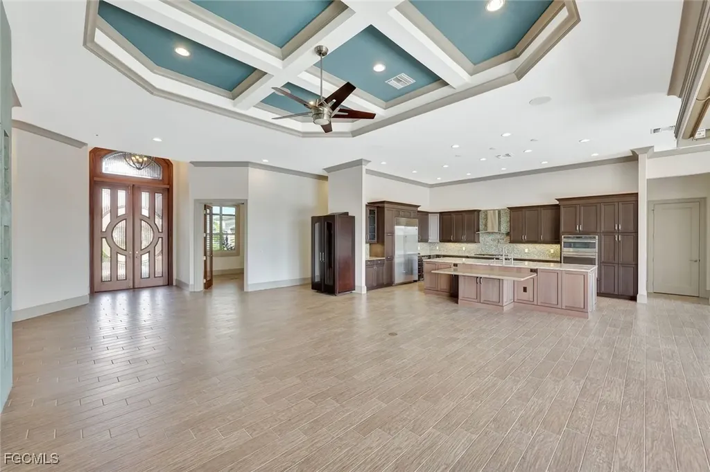 5817 Harbour Circle Cape Coral FL 33914