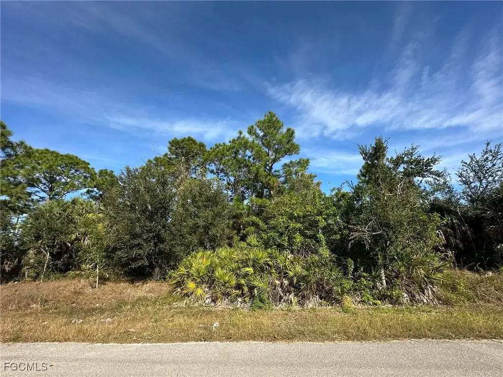 3418 39th Street SW Lehigh Acres FL 33976