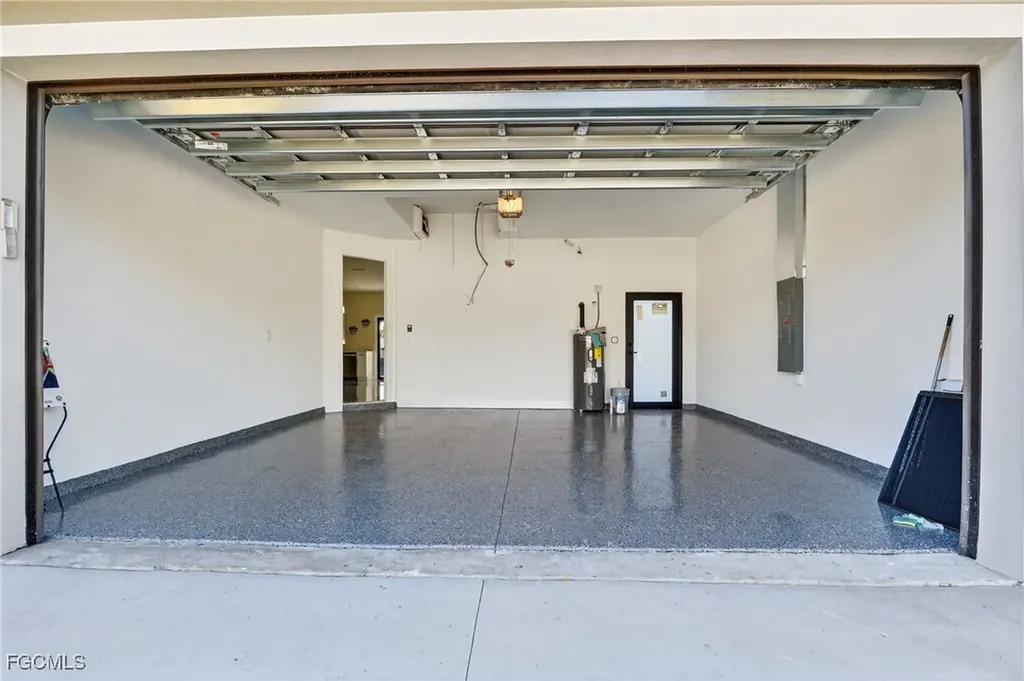 3207 40th Street W Lehigh Acres FL 33971