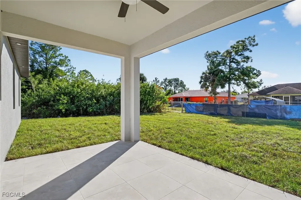3207 40th Street W Lehigh Acres FL 33971