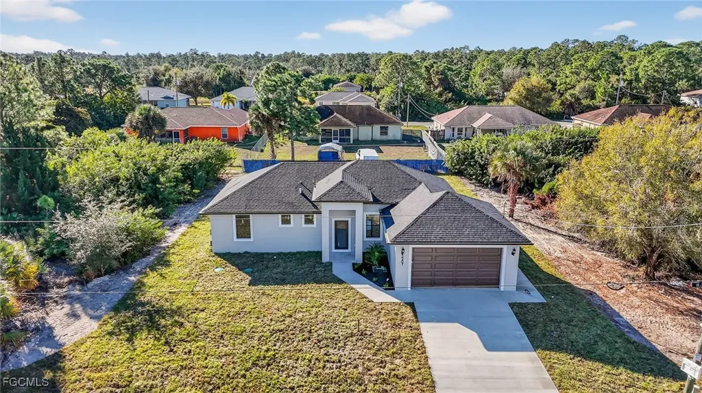 3207 40th Street W Lehigh Acres FL 33971