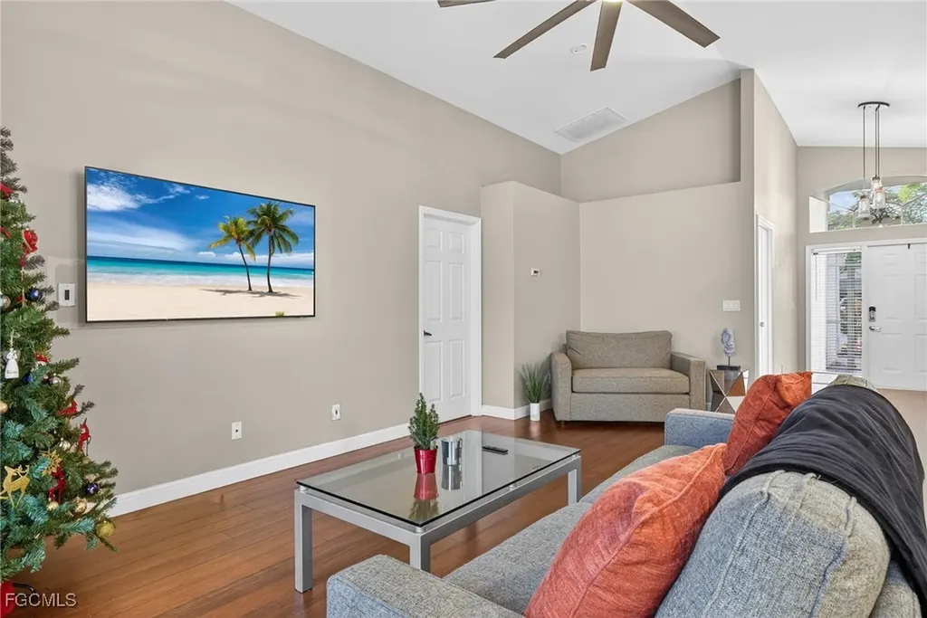 18015 Horseshoe Bay Circle Fort Myers FL 33967