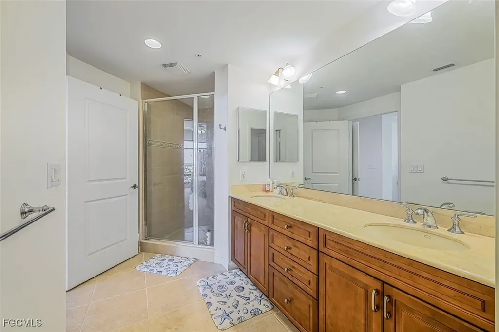5781 Cape Harbour Drive Cape Coral FL 33914