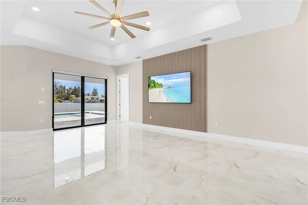 1115 NW 25th Avenue Cape Coral FL 33993