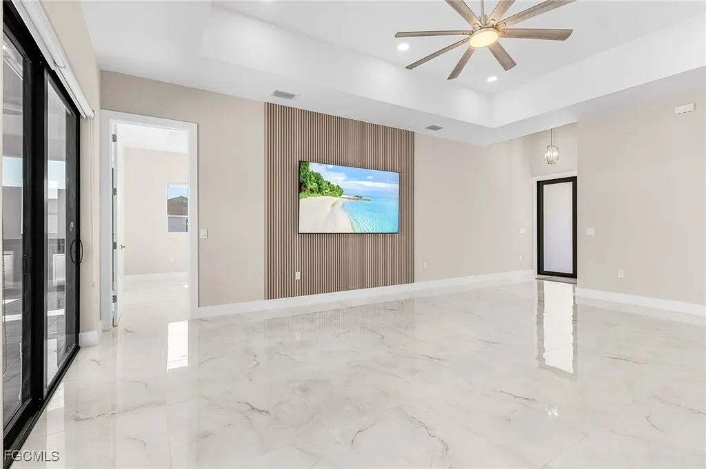 1115 NW 25th Avenue Cape Coral FL 33993