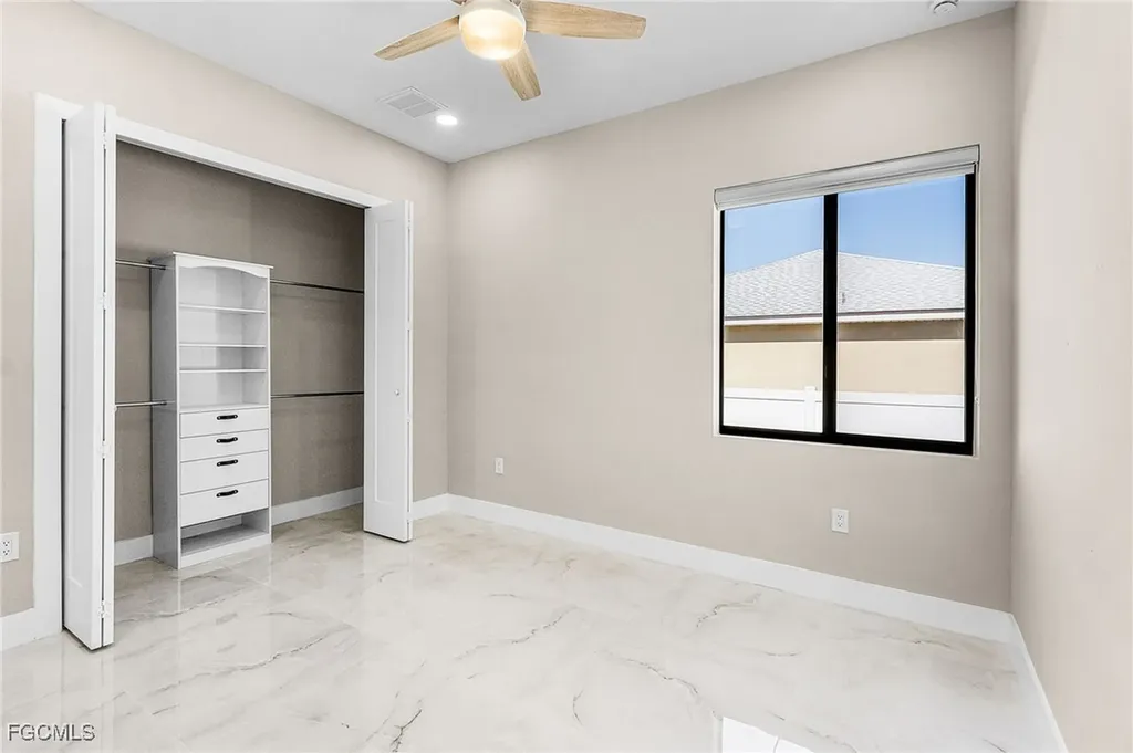 1115 NW 25th Avenue Cape Coral FL 33993