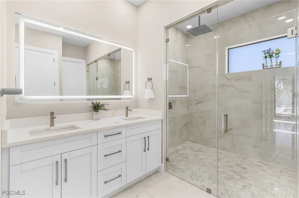 1115 NW 25th Avenue Cape Coral FL 33993