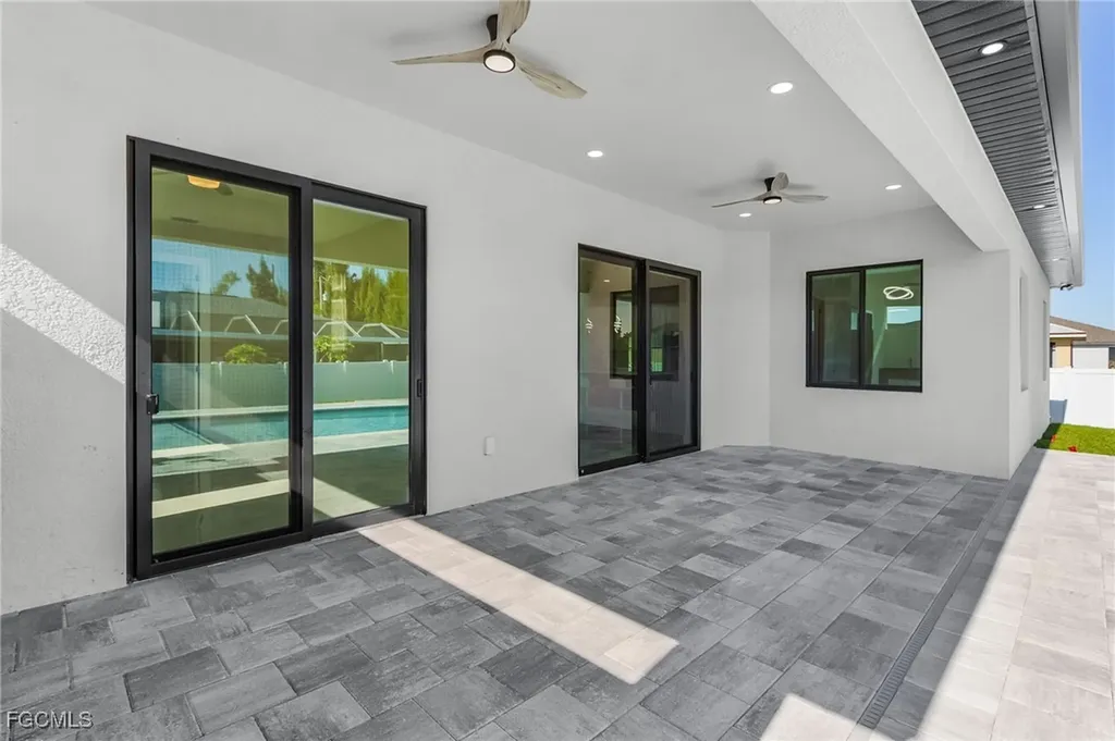 1115 NW 25th Avenue Cape Coral FL 33993