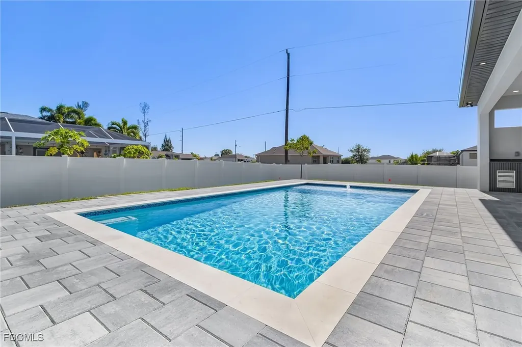 1115 NW 25th Avenue Cape Coral FL 33993