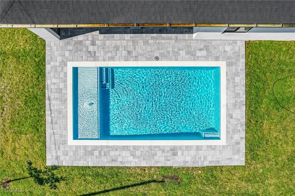 1115 NW 25th Avenue Cape Coral FL 33993