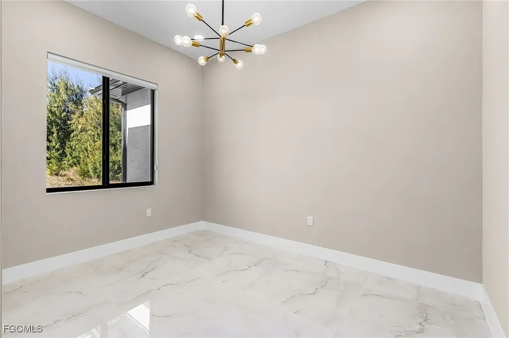 1115 NW 25th Avenue Cape Coral FL 33993