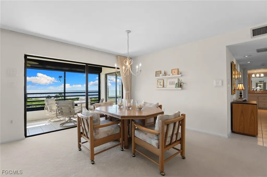 1605 Middle Gulf Drive Sanibel FL 33957