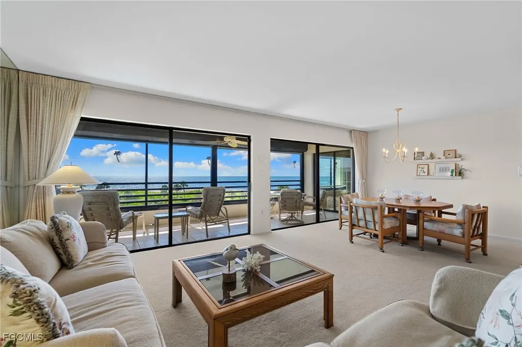 1605 Middle Gulf Drive Sanibel FL 33957