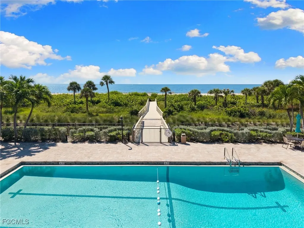 1605 Middle Gulf Drive Sanibel FL 33957