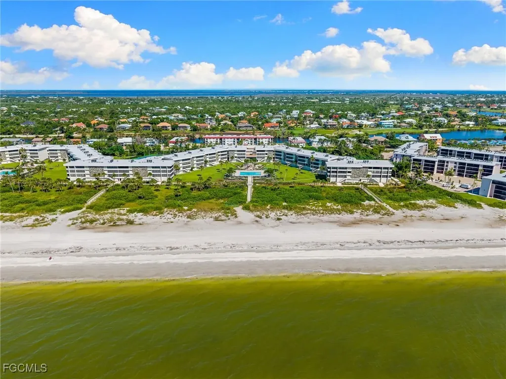 1605 Middle Gulf Drive Sanibel FL 33957