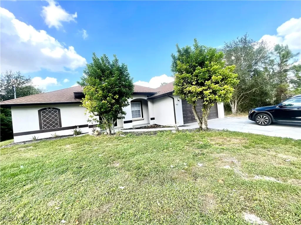 3405 Hanna Avenue N Lehigh Acres FL 33971