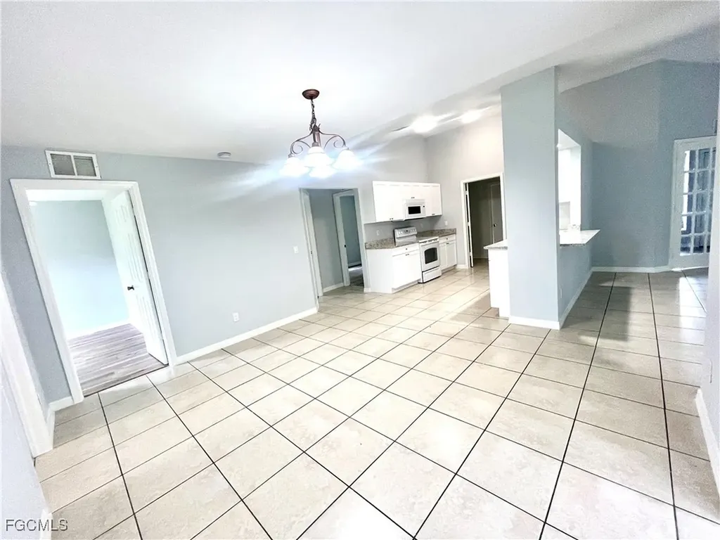 3405 Hanna Avenue N Lehigh Acres FL 33971