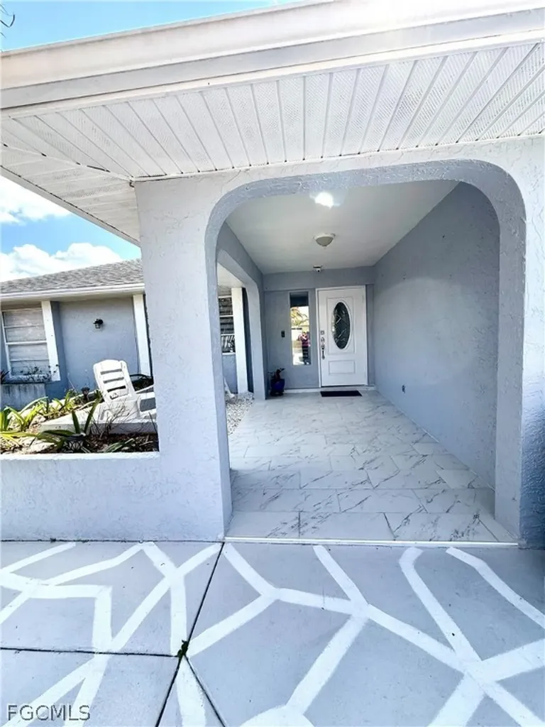 1410 Caywood Circle S Lehigh Acres FL 33936