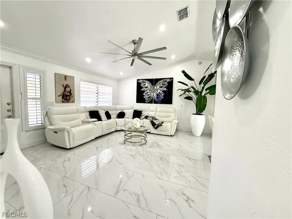 1410 Caywood Circle S Lehigh Acres FL 33936