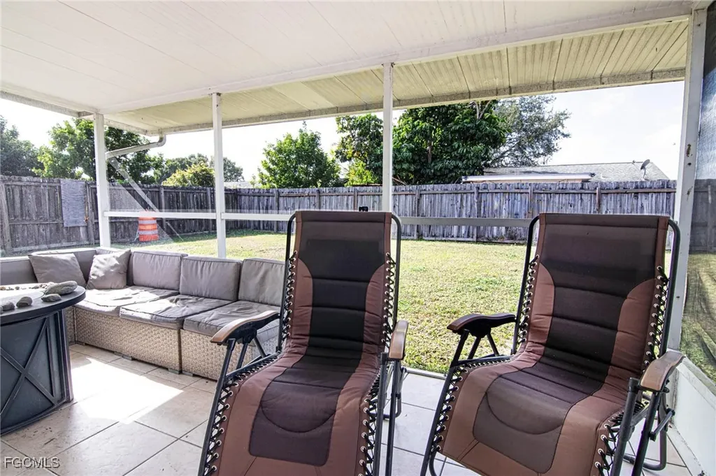 449 Morgan Circle S Lehigh Acres FL 33936