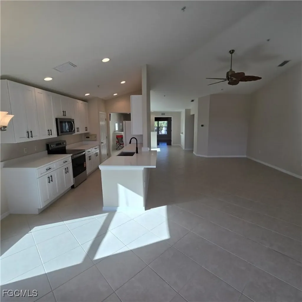 2612 Somerville Loop Cape Coral FL 33991