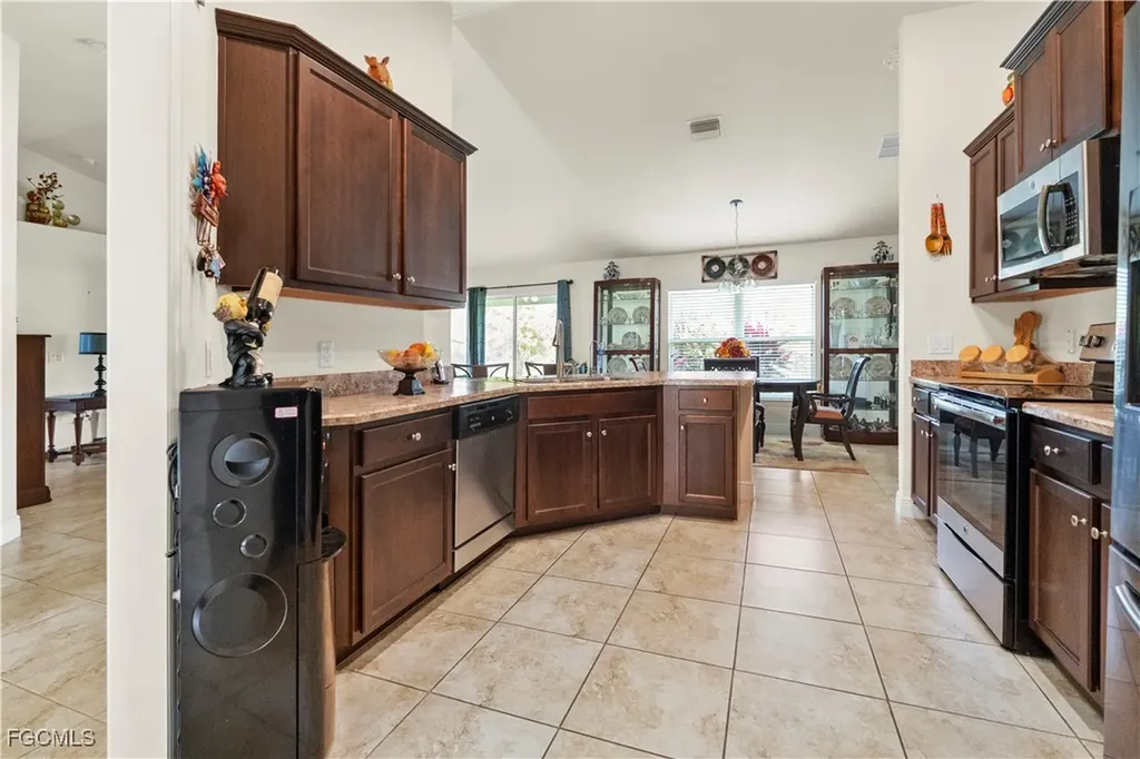 192 Townsend Court Lehigh Acres FL 33972