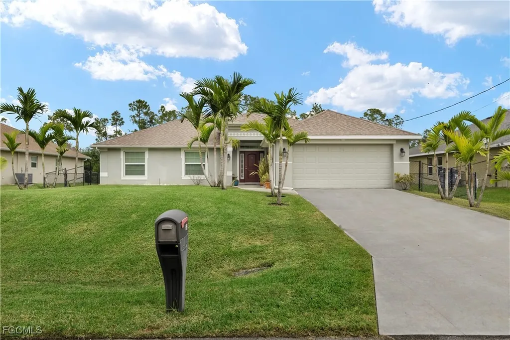 192 Townsend Court Lehigh Acres FL 33972