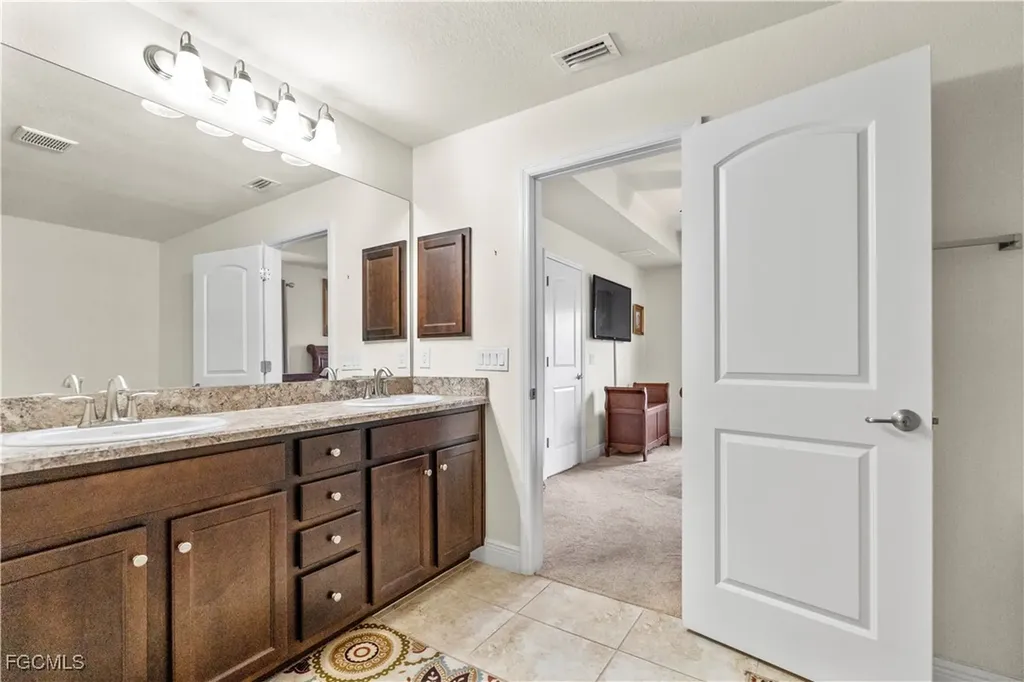 192 Townsend Court Lehigh Acres FL 33972