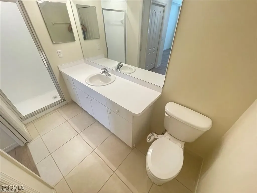 8550 Kingbird Loop Estero FL 33967
