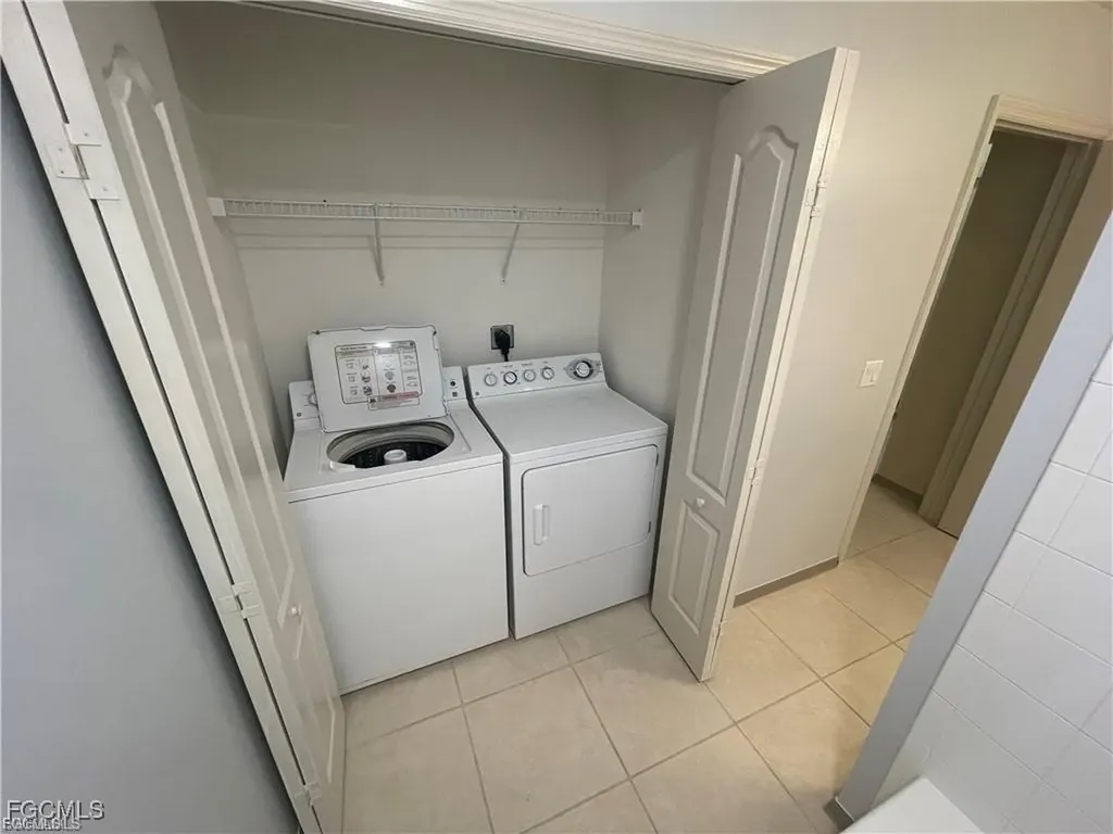 8550 Kingbird Loop Estero FL 33967