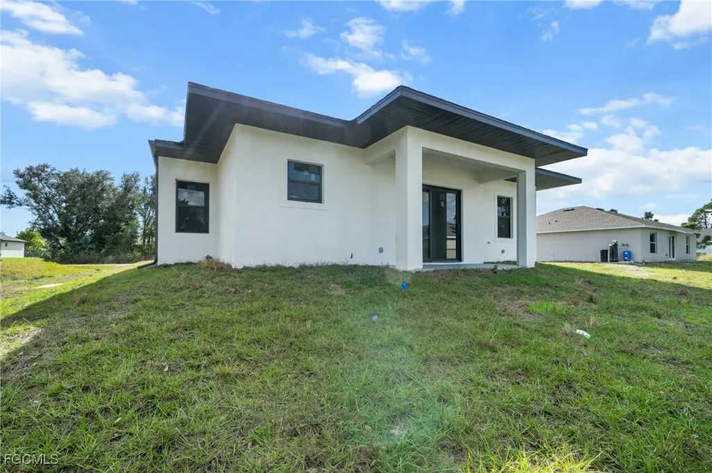 447 Redwing Street Lehigh Acres FL 33974